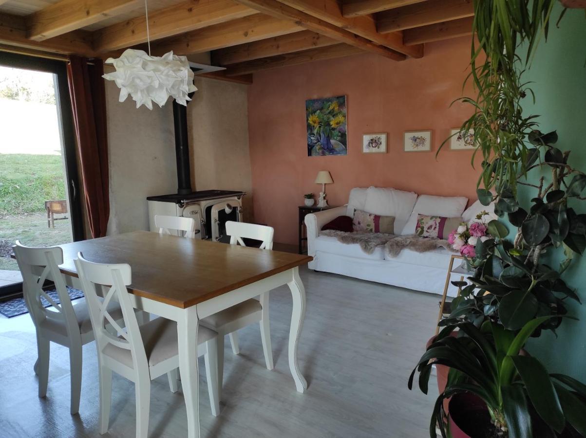 Bout De Cote Bed and Breakfast Lacam-dʼOurcet Εξωτερικό φωτογραφία