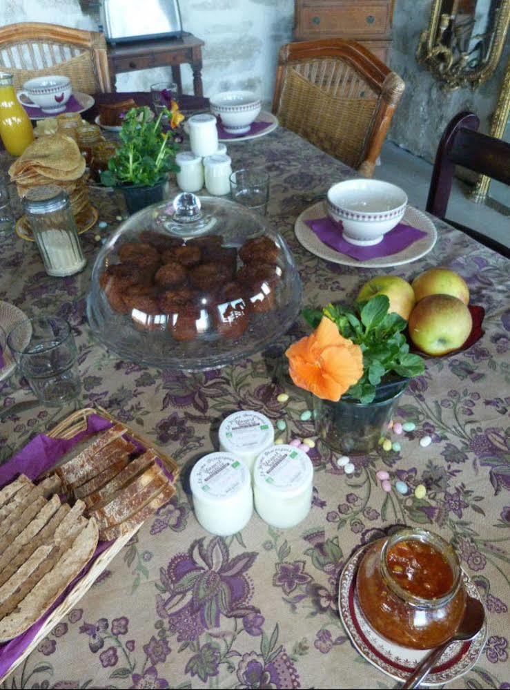 Bout De Cote Bed and Breakfast Lacam-dʼOurcet Εξωτερικό φωτογραφία