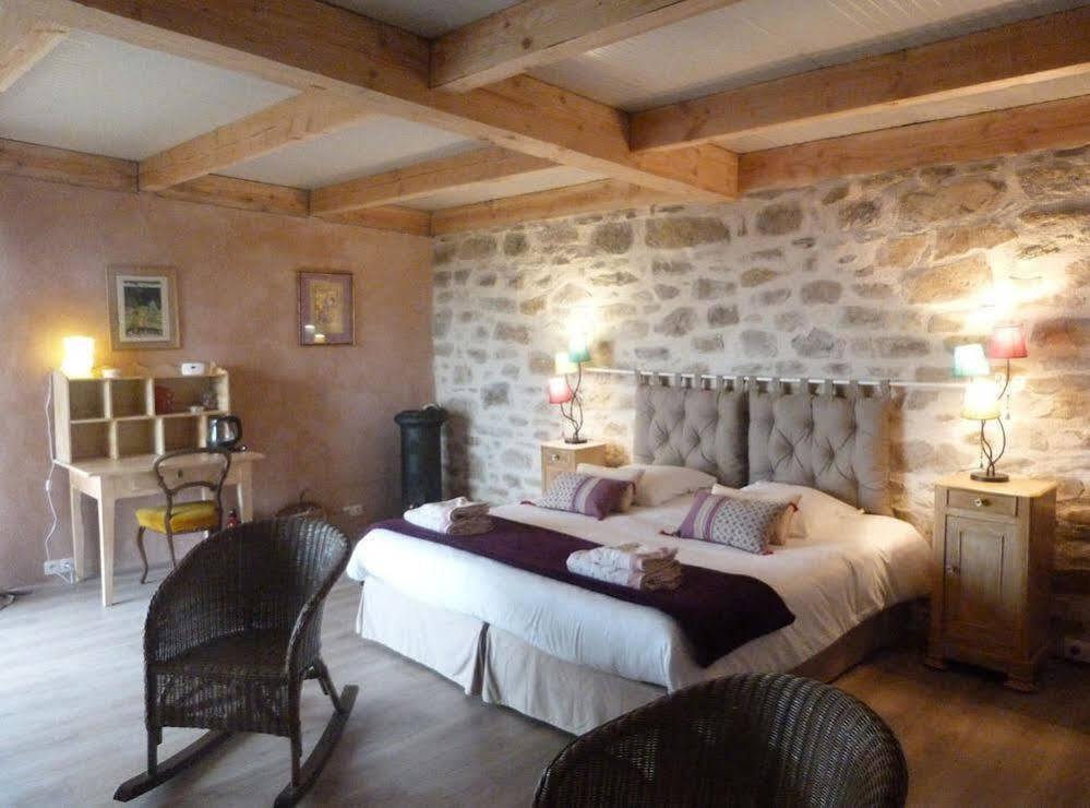 Bout De Cote Bed and Breakfast Lacam-dʼOurcet Εξωτερικό φωτογραφία
